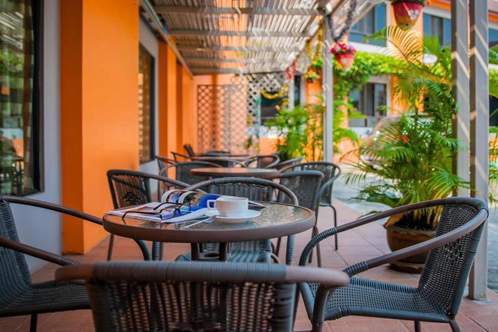 สยาม บูติก โฮเต็ล Hotel บุรีรัมย์ ภายนอก รูปภาพ