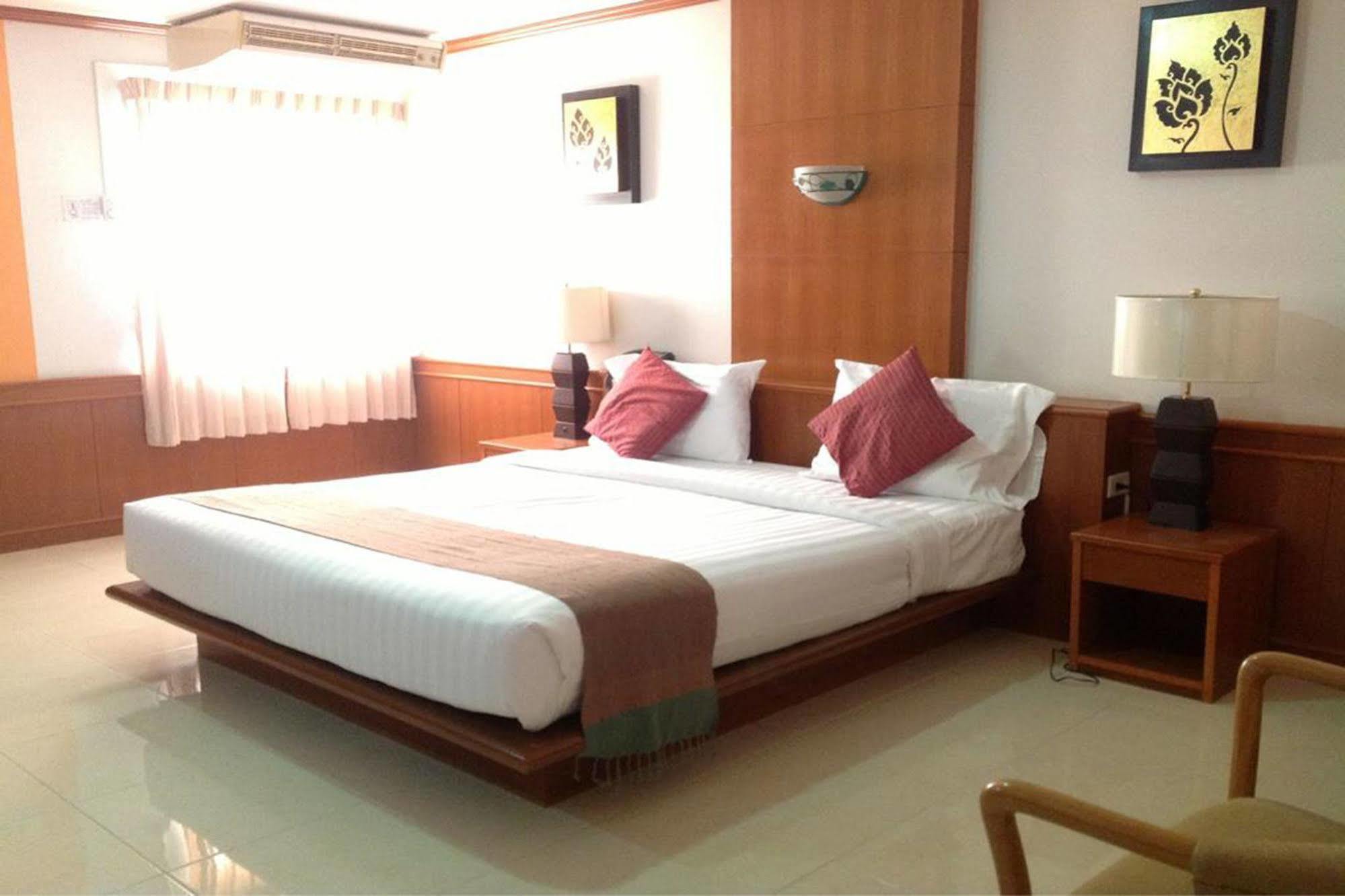 สยาม บูติก โฮเต็ล Hotel บุรีรัมย์ ภายนอก รูปภาพ