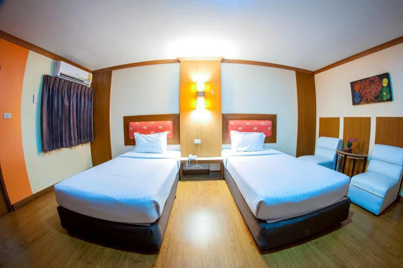 สยาม บูติก โฮเต็ล Hotel บุรีรัมย์ ภายนอก รูปภาพ